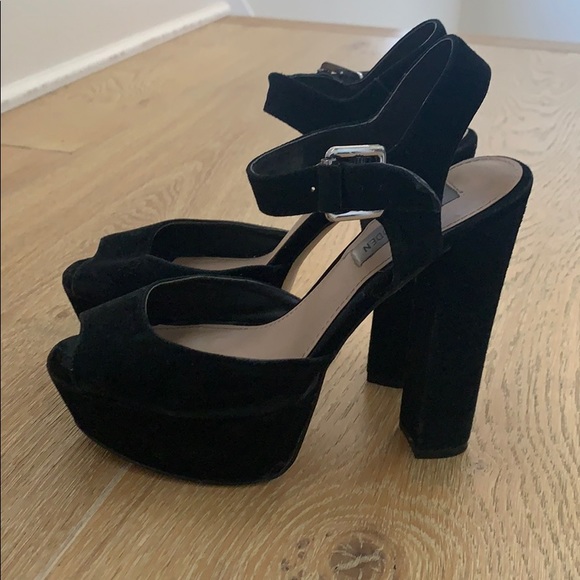 Black suede open toe platform heel & ankle strap - Picture 2 of 5